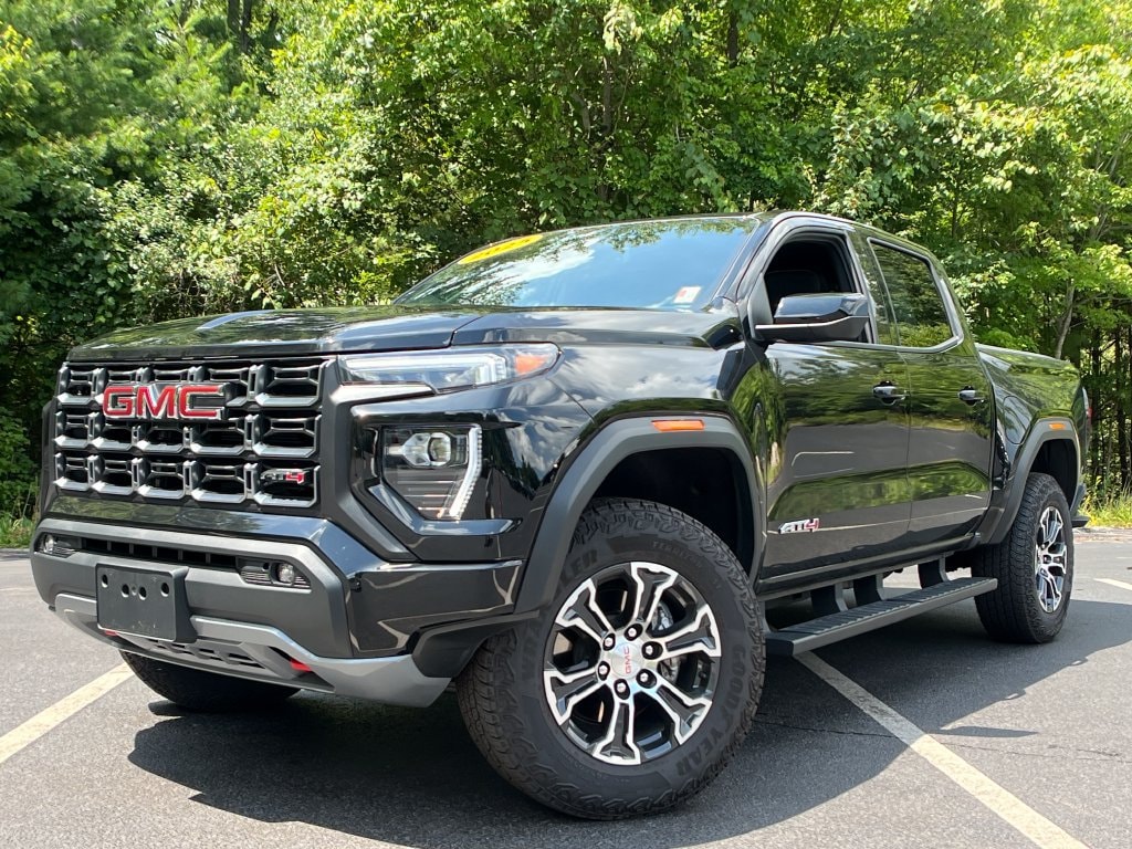2025 GMC Canyon