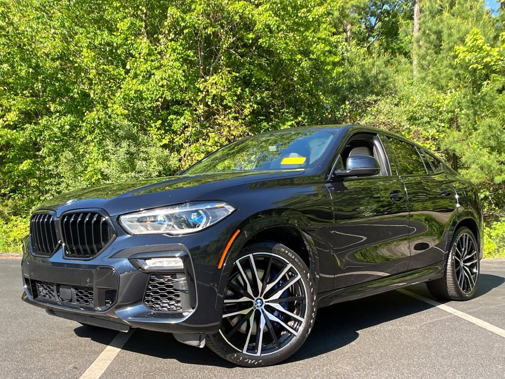 2021 BMW X6 M50i