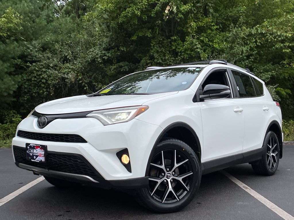 2018 Toyota RAV4 SE
