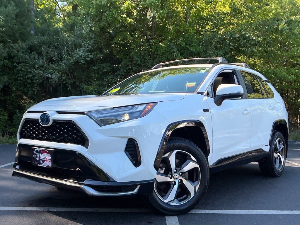 2023 Toyota RAV4 SE