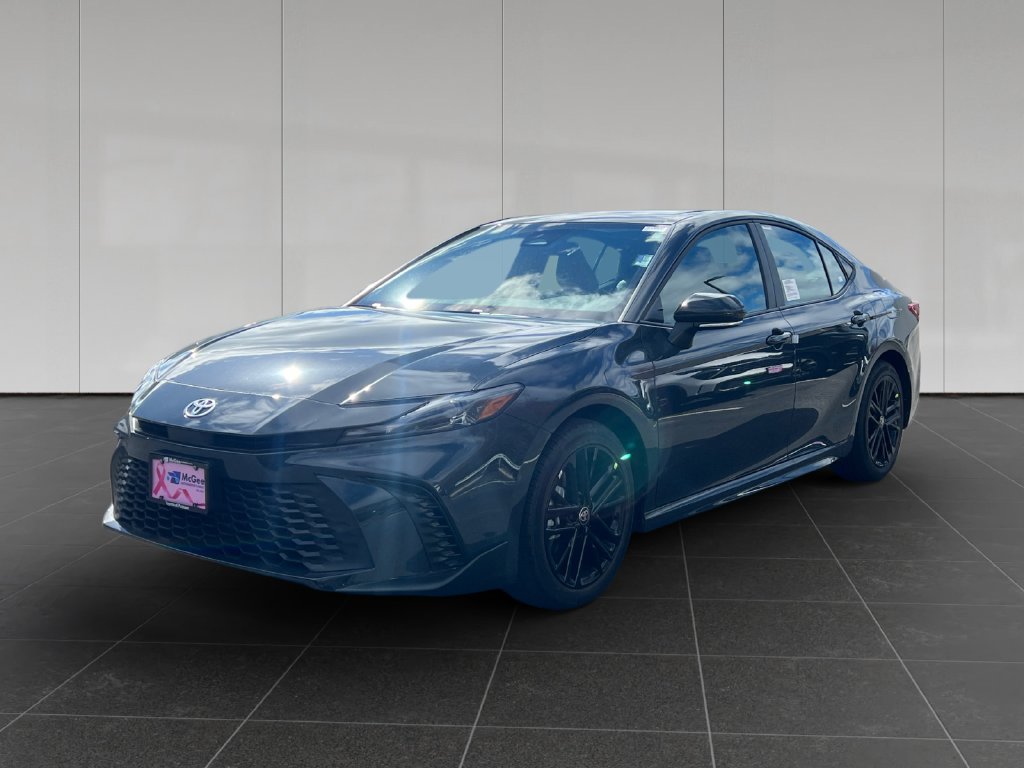 2026 Toyota Camry SE AWD Sedan