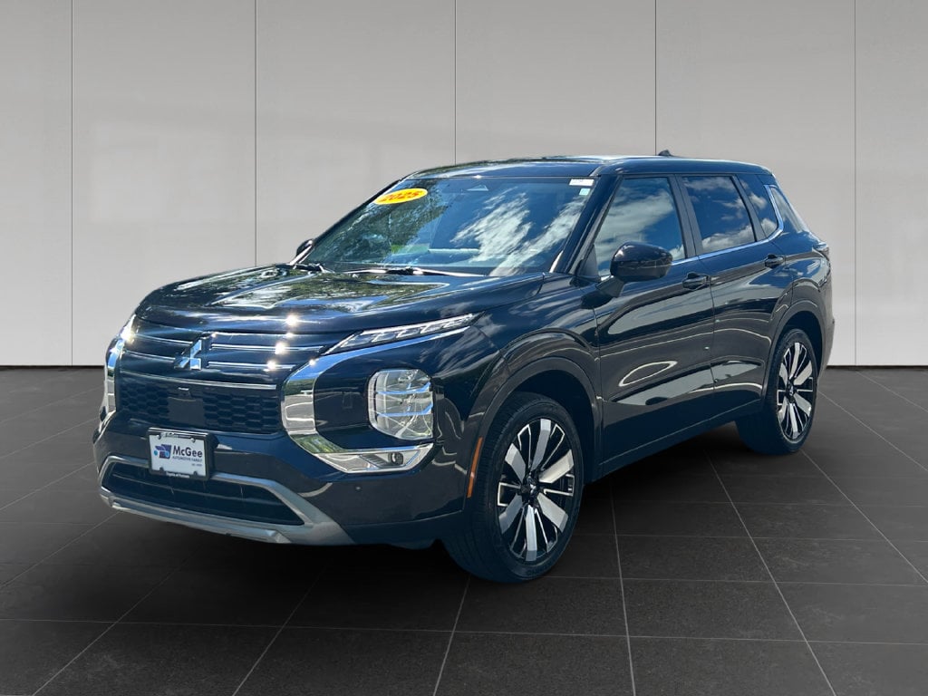 2025 Mitsubishi Outlander