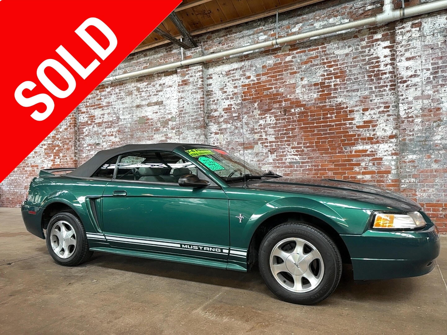 Used 2000 Ford Mustang Base Convertible