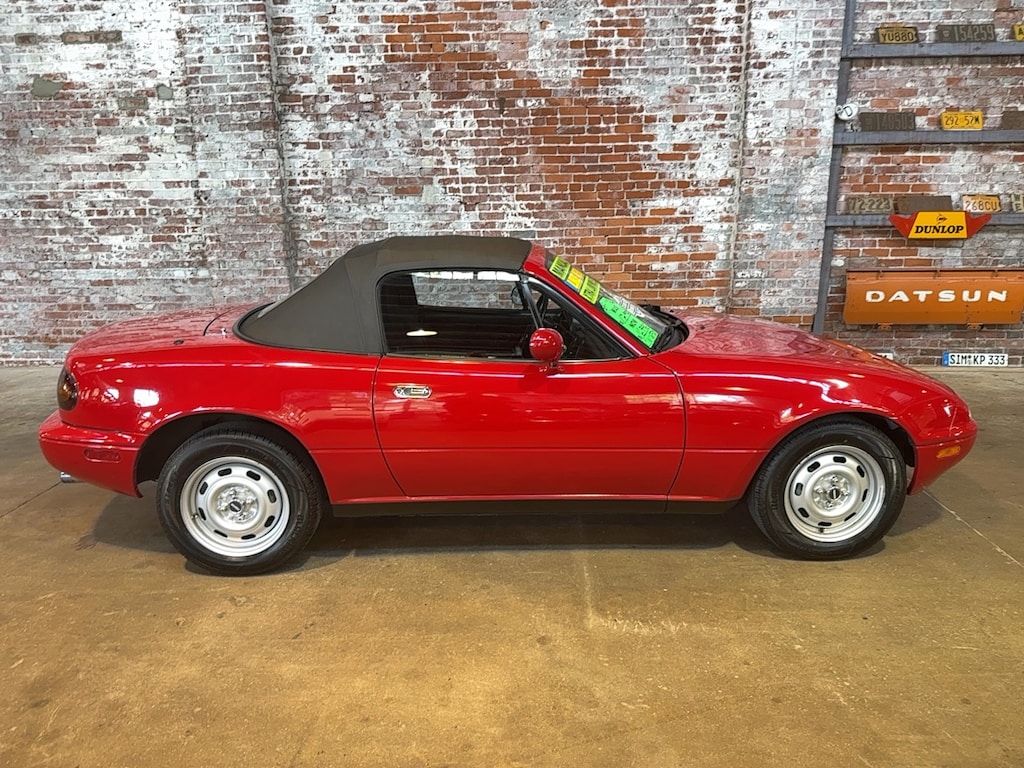 Used 1992 Mazda MX-5 Miata Convertible