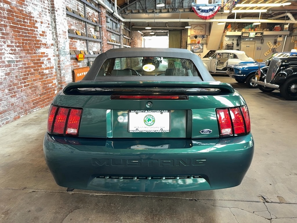 Used 2000 Ford Mustang Base Convertible