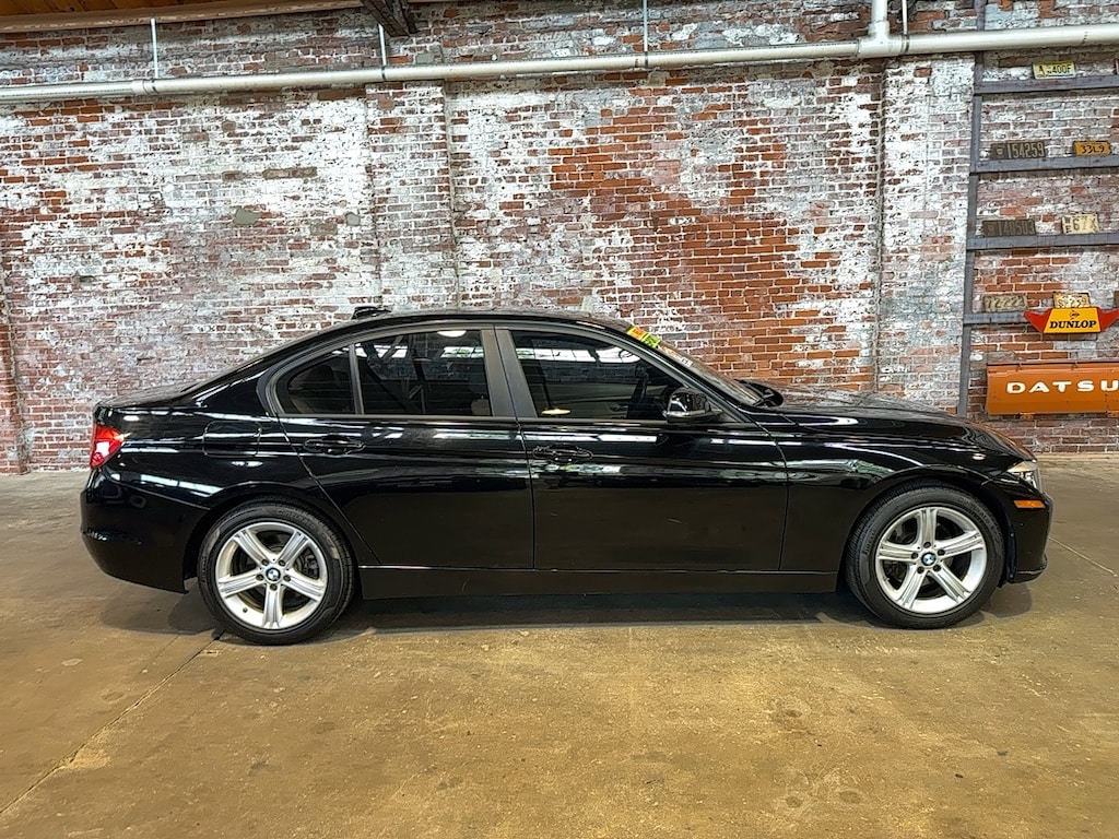 Used 2015 BMW 320i xDrive Sedan