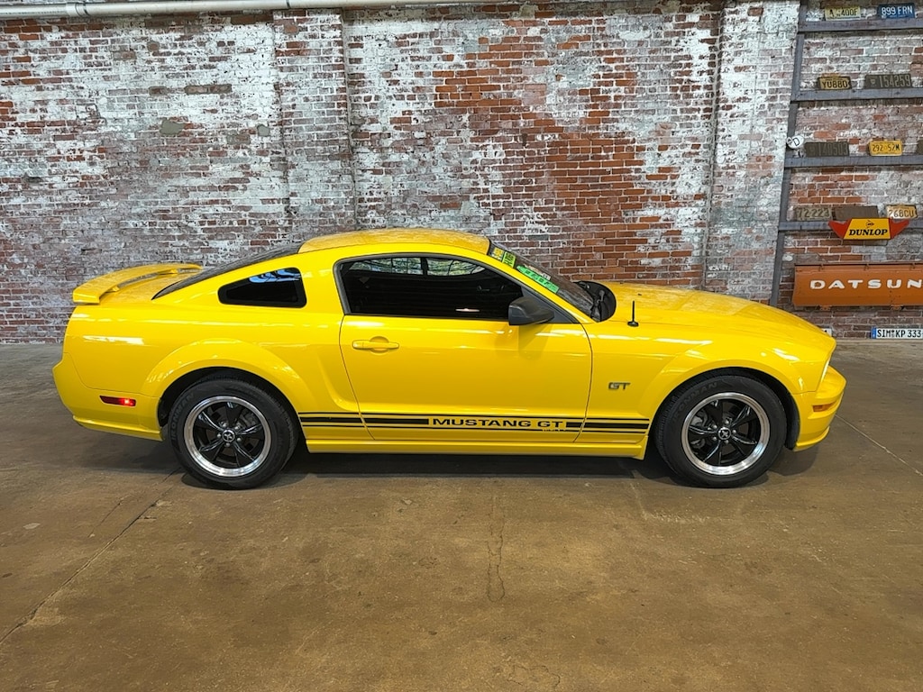 Used 2006 Ford Mustang GT Premium Coupe