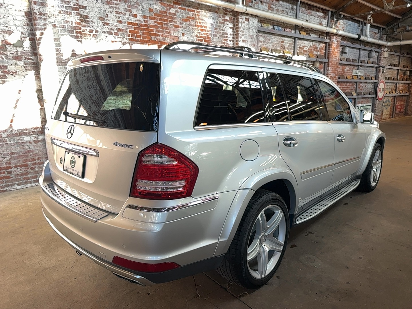 Used 2012 Mercedes-Benz GL-Class GL 550 4MATIC SUV