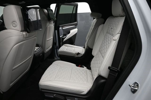 2026 Cadillac Escalade Platinum Sport - Photo 16