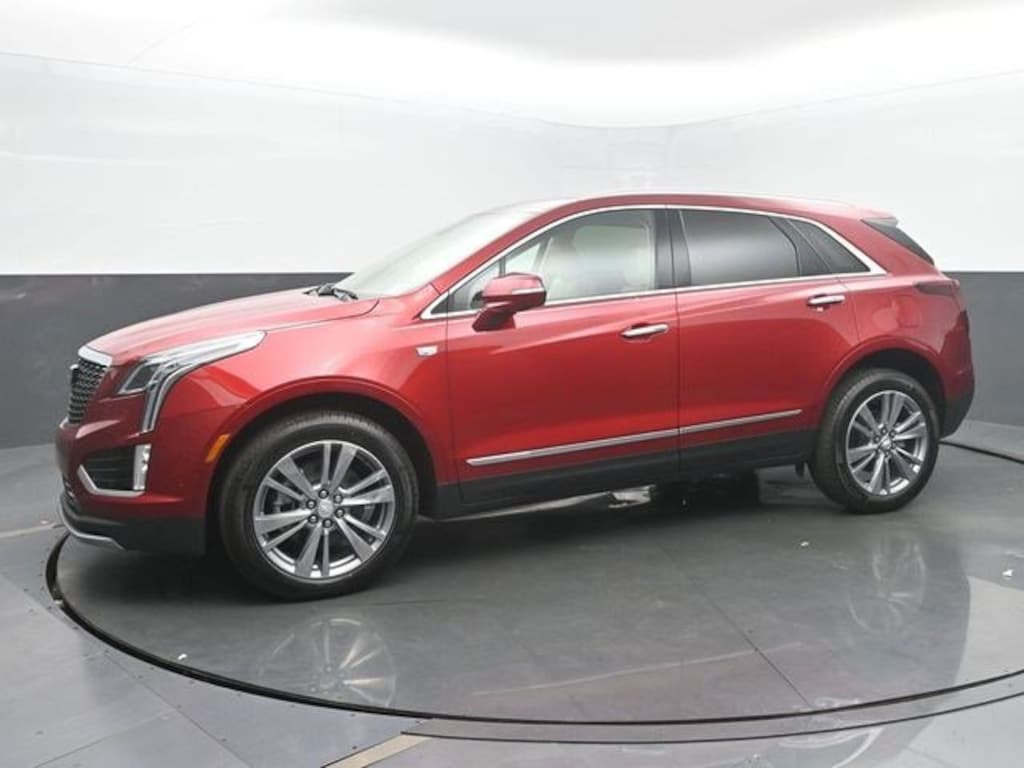 New 2026 CADILLAC XT5 Premium Luxury SUV