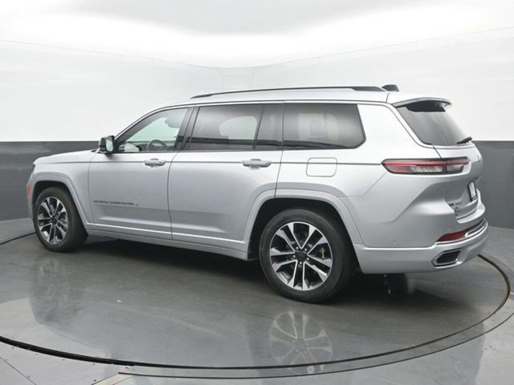 Used 2023 Jeep Grand Cherokee L Overland 4x4 SUV
