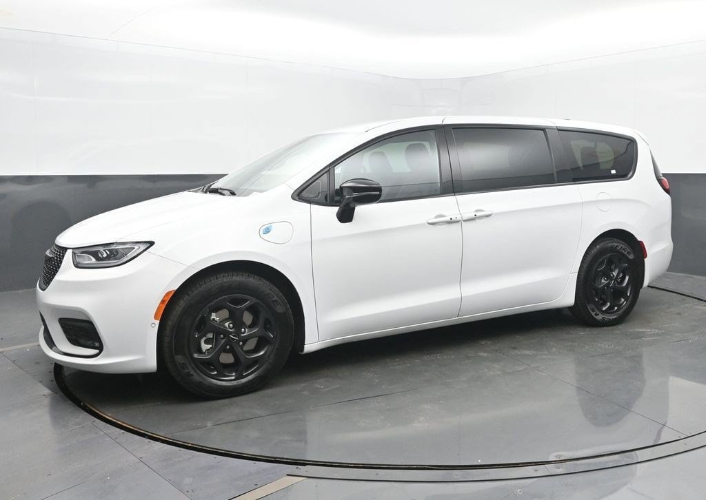 Used 2024 Chrysler Pacifica Hybrid S Appearance Pkg Minivan