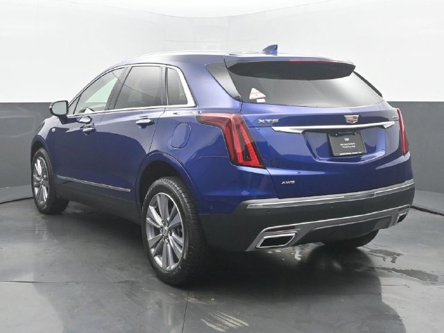 New 2026 CADILLAC XT5 Premium Luxury SUV