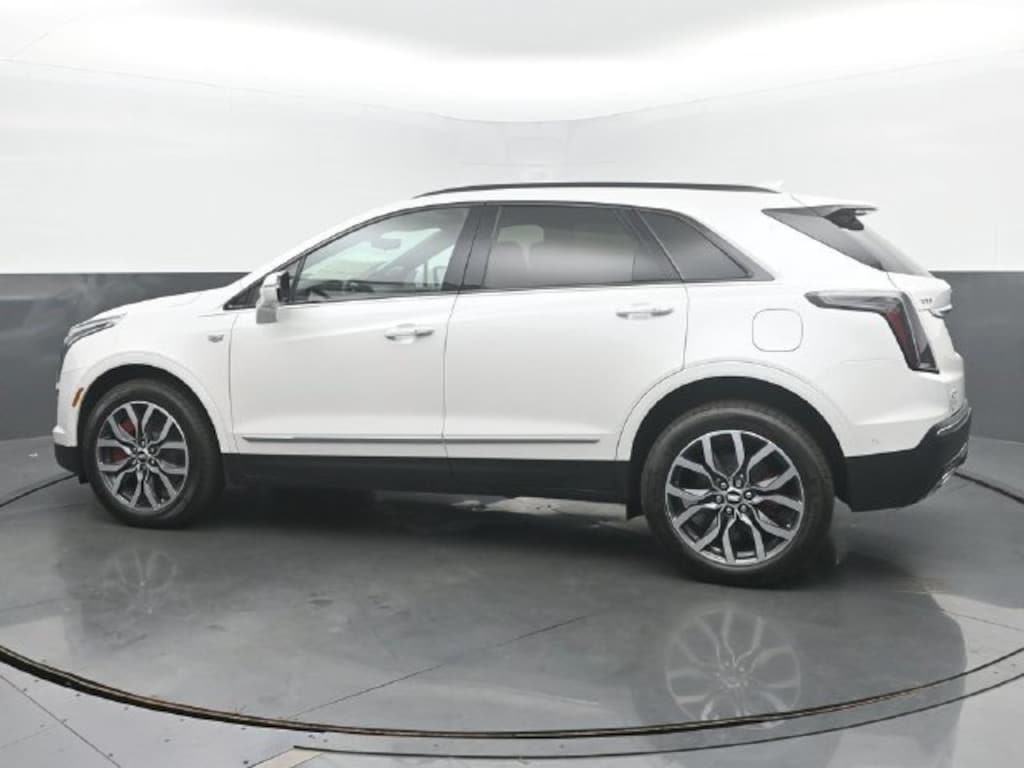 New 2026 CADILLAC XT5 Sport SUV