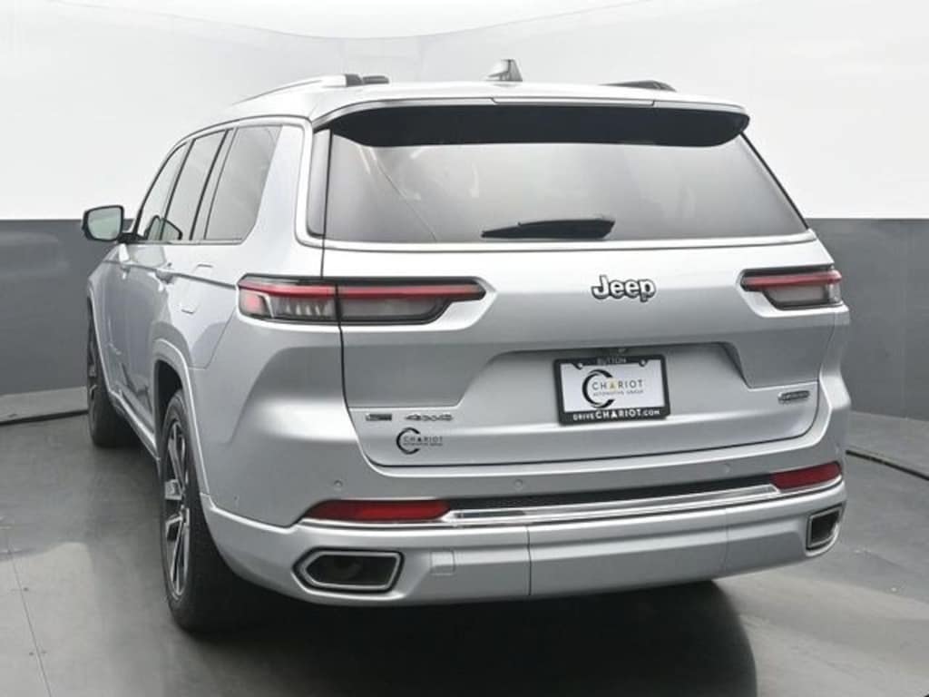 Used 2023 Jeep Grand Cherokee L Overland 4x4 SUV