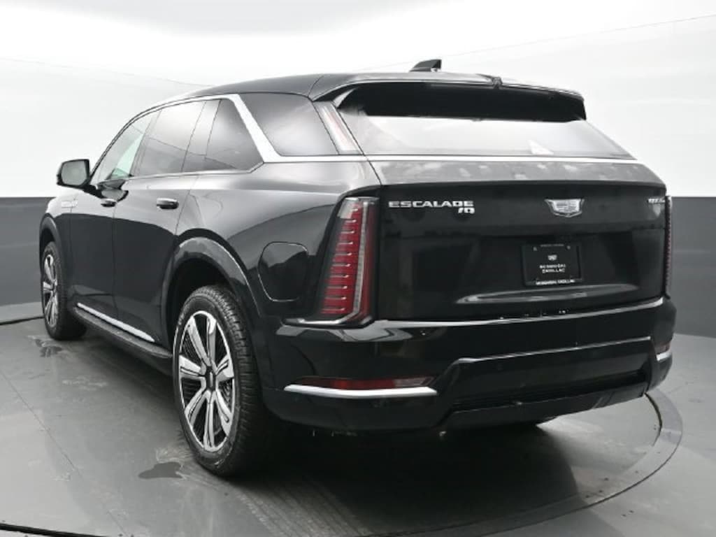 New 2025 CADILLAC ESCALADE IQ Luxury 2 SUV