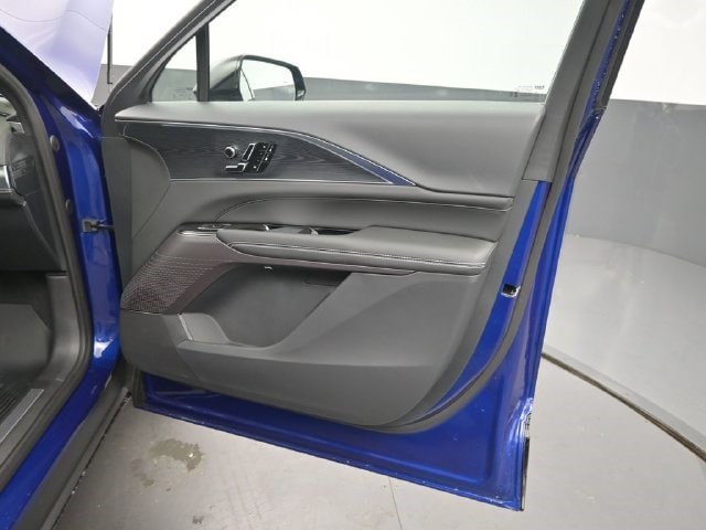 2026 Cadillac LYRIQ Sport - Photo 20