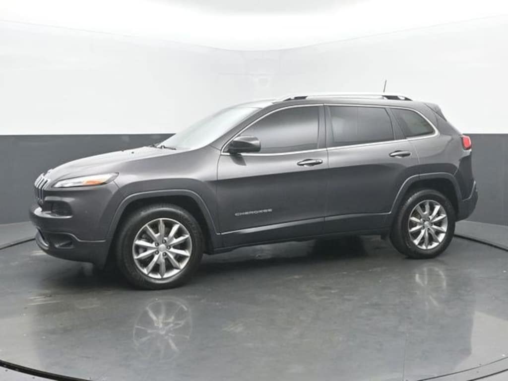 Used 2018 Jeep Cherokee Limited 4x4 SUV