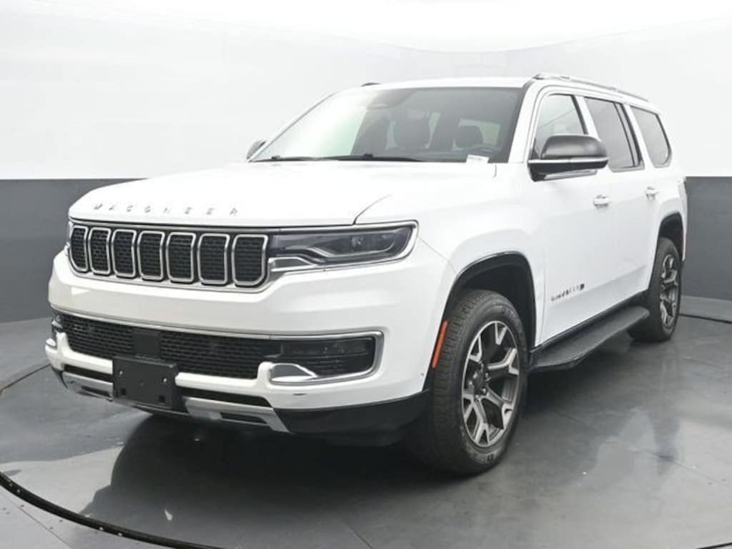Used 2023 Jeep Wagoneer Series III 4x4 SUV