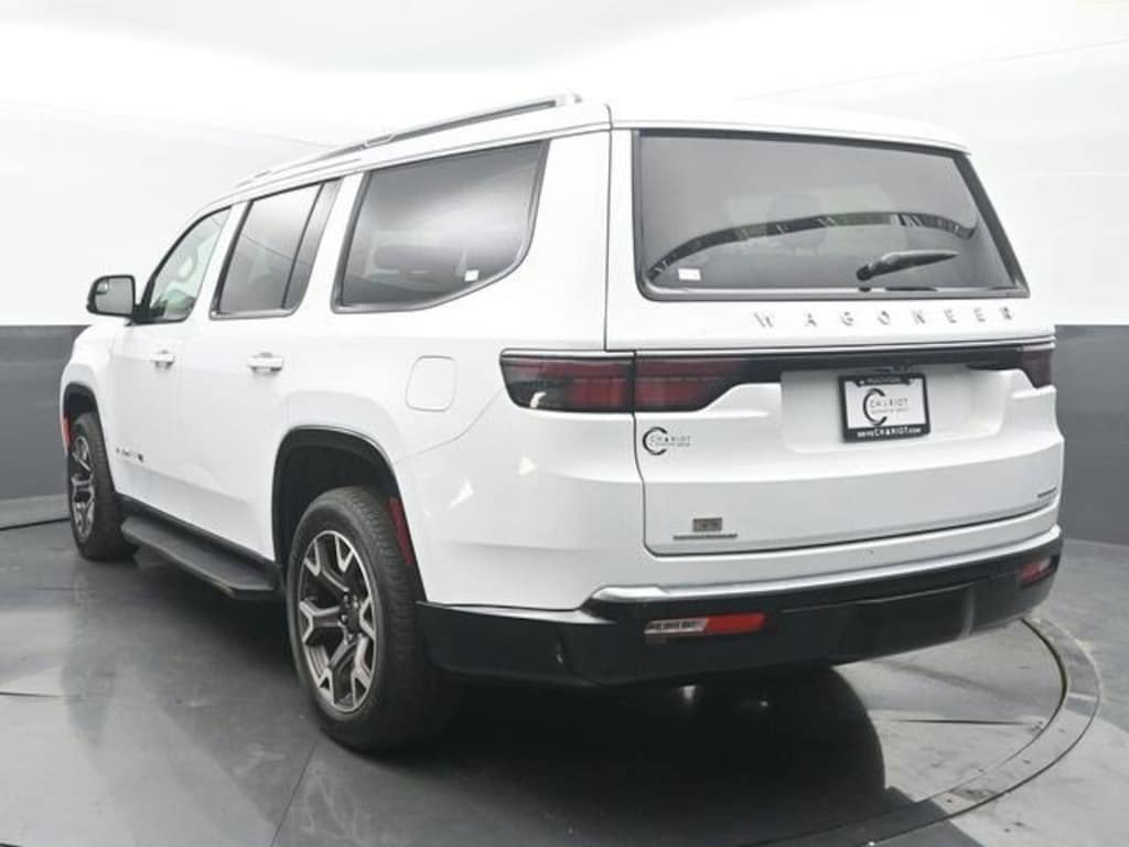Used 2023 Jeep Wagoneer Series III 4x4 SUV