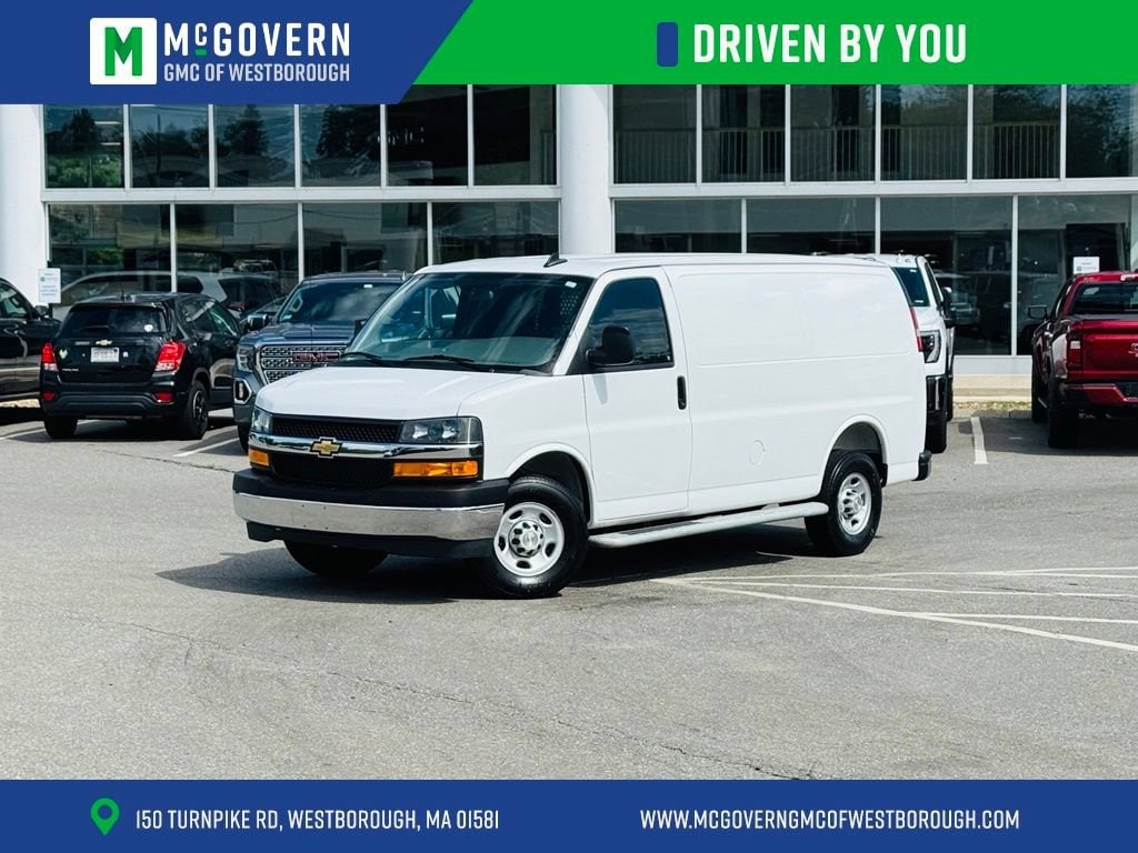 2025 Chevrolet Express Cargo