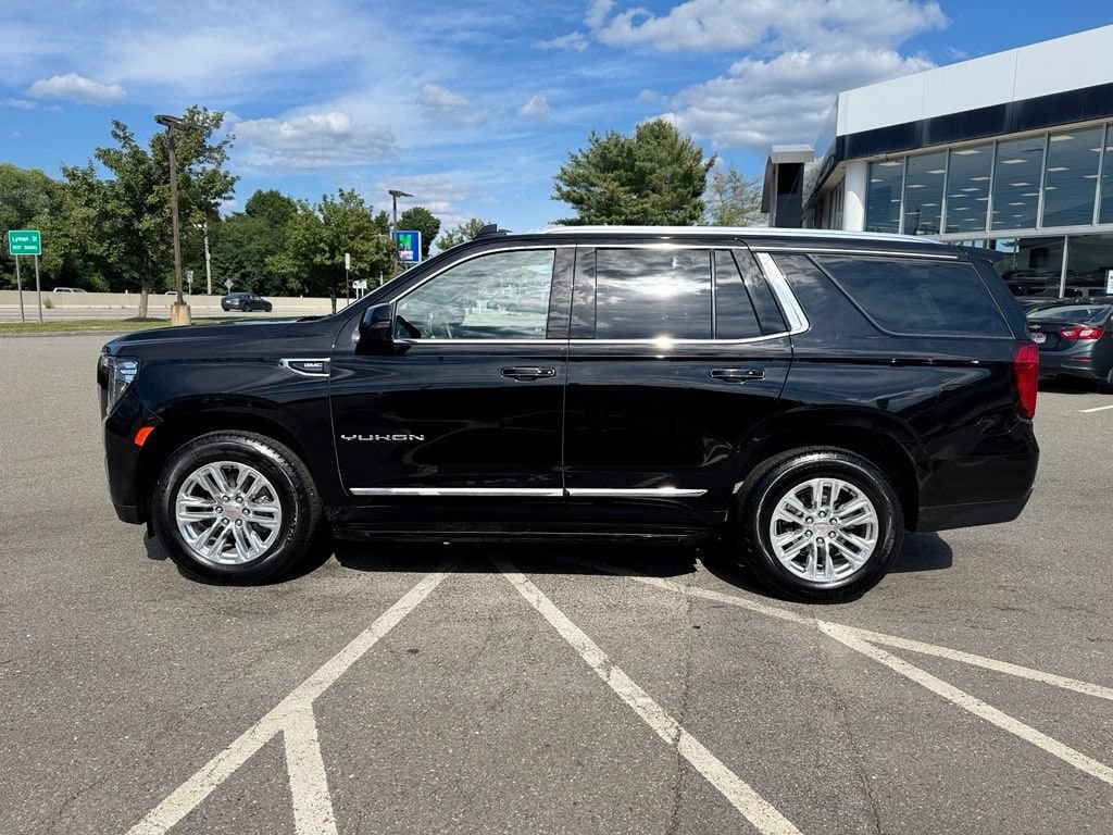 Used 2024 GMC Yukon SLT SUV