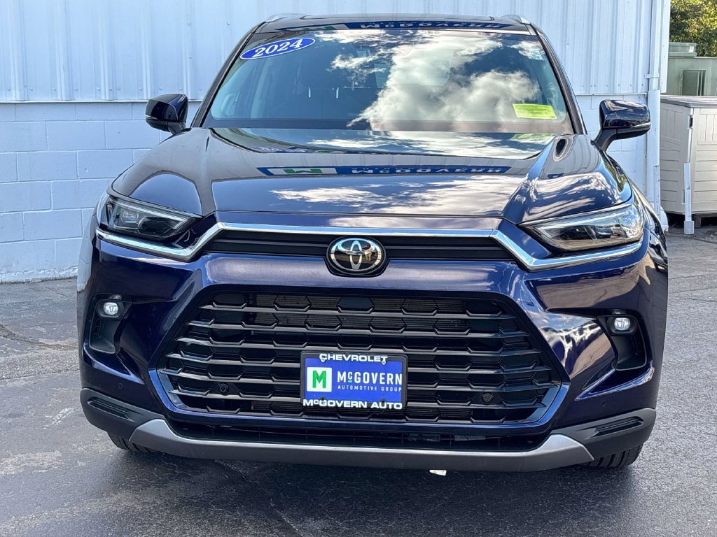 Used 2024 Toyota Grand Highlander XLE