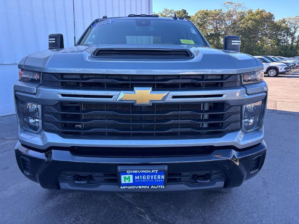 Used 2024 Chevrolet Silverado 2500 HD Custom Truck
