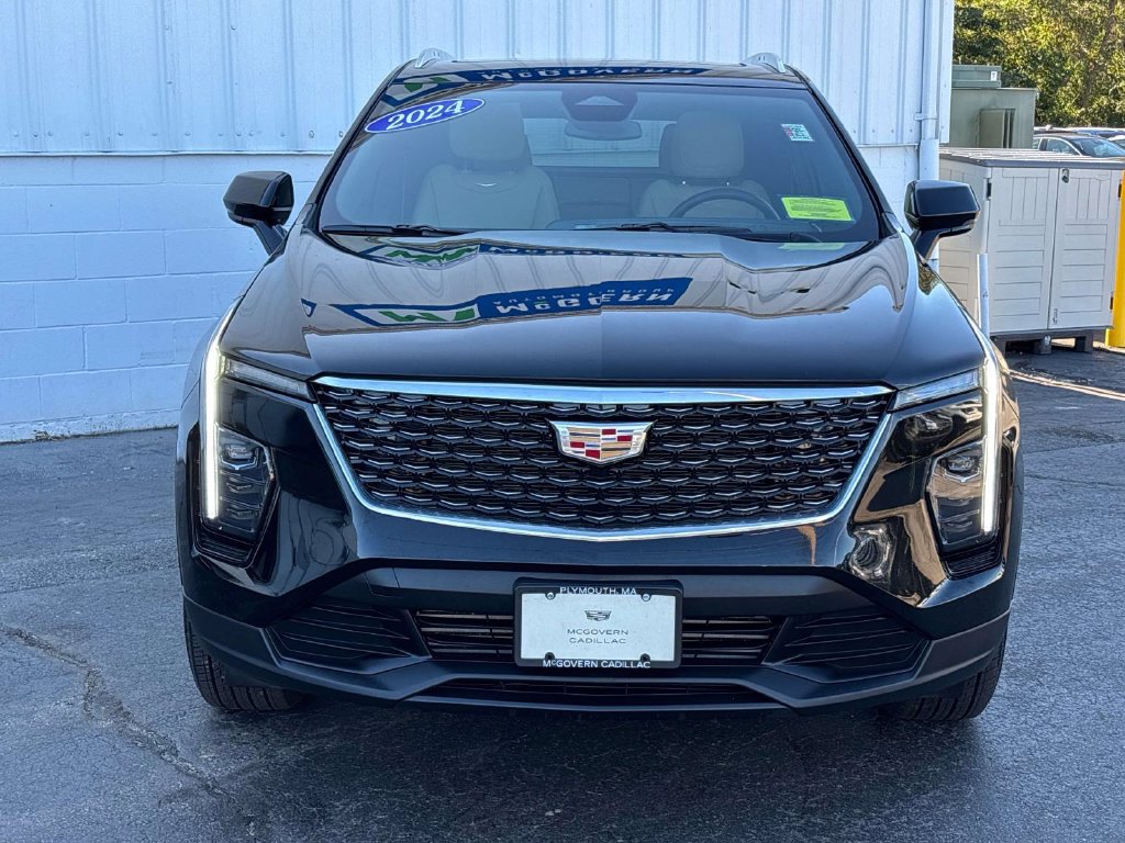 Used 2024 CADILLAC XT4 Luxury SUV