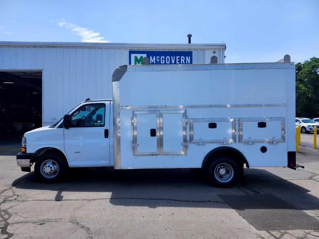 Used 2022 Chevrolet Express Cutaway 3500 NA Cutaway Van