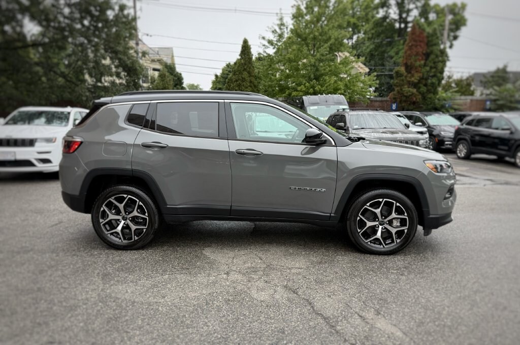 New 2026 Jeep Compass Limited Sport Utility