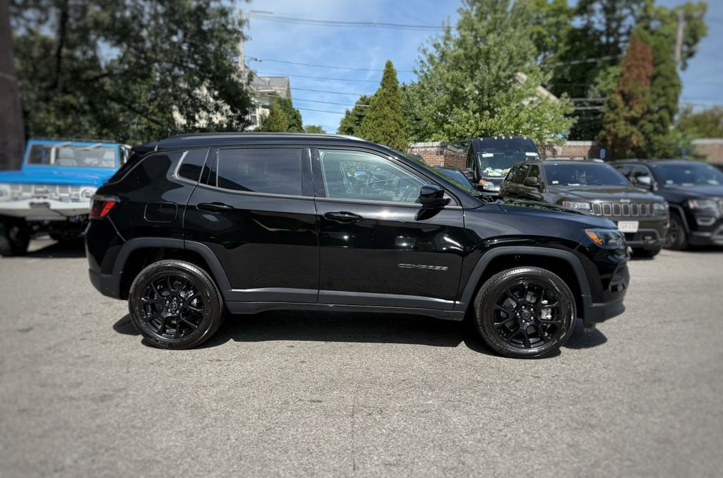 New 2026 Jeep Compass Latitude Sport Utility