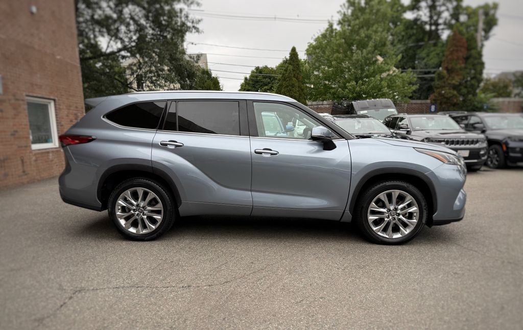 Used 2020 Toyota Highlander Limited SUV