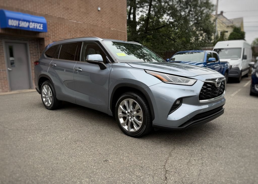 Used 2020 Toyota Highlander Limited SUV