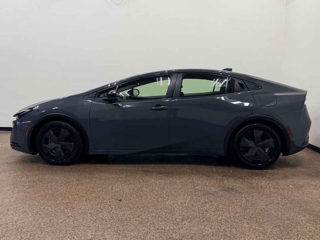 Used 2023 Toyota Prius LE Hatchback