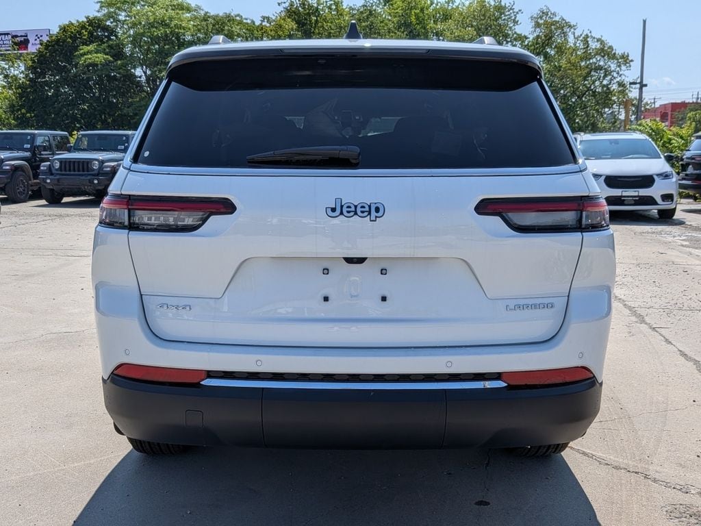 New 2026 Jeep Grand Cherokee L Laredo Sport Utility