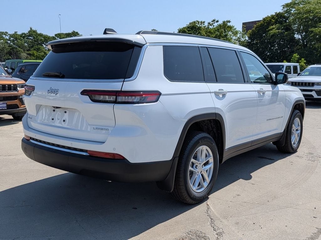 New 2026 Jeep Grand Cherokee L Laredo Sport Utility