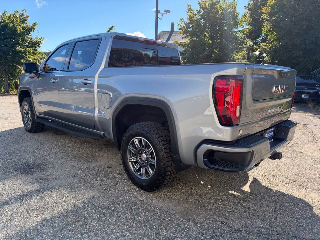 Used 2024 GMC Sierra 1500 AT4 Truck