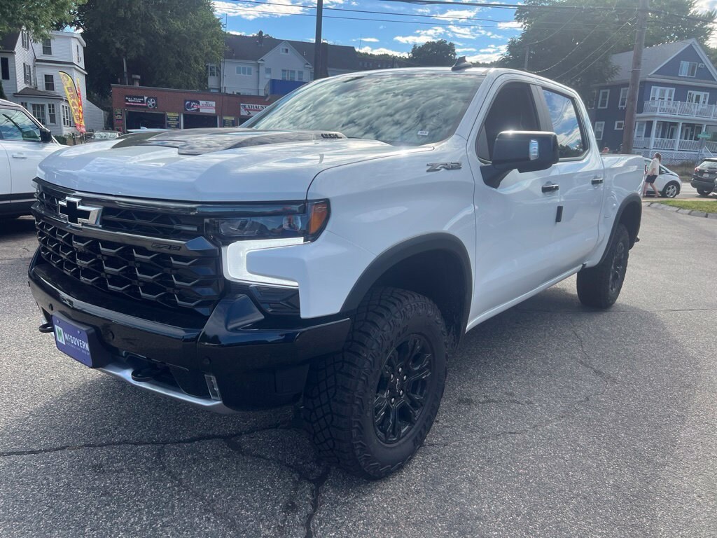 New 2026 Chevrolet Silverado 1500 ZR2 Truck