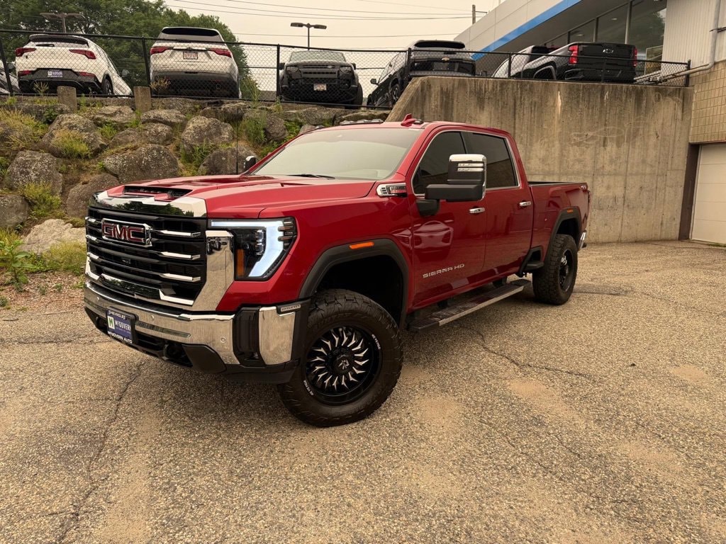 Used 2025 GMC Sierra 2500 HD SLT Truck