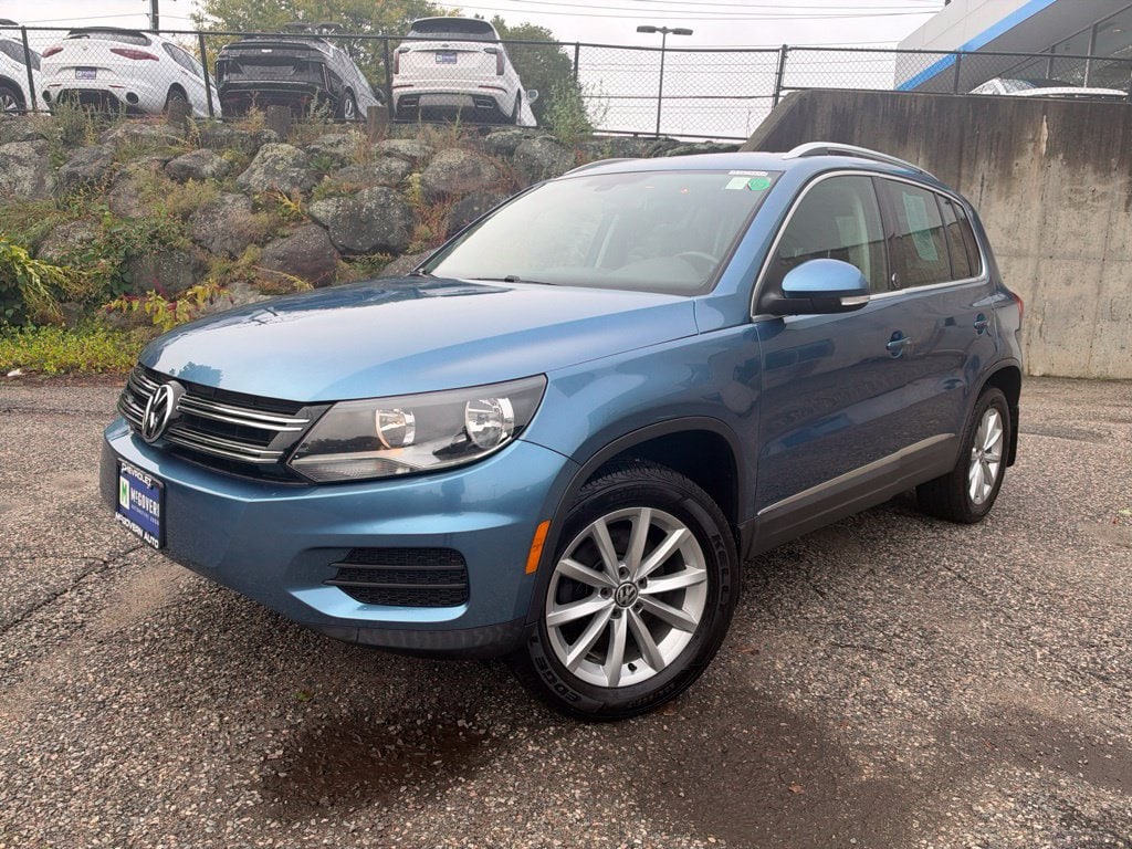 2017 Volkswagen Tiguan Wolfsburg Edition AWD photo