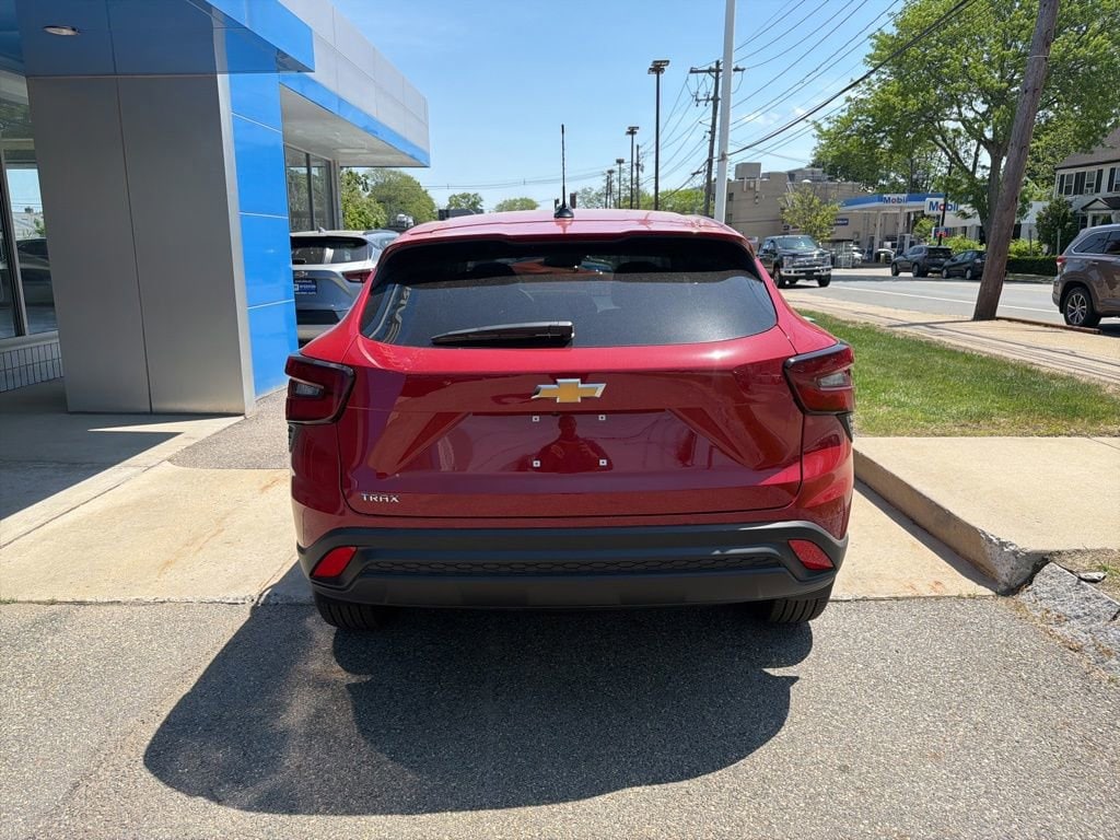 New 2026 Chevrolet Trax LS SUV