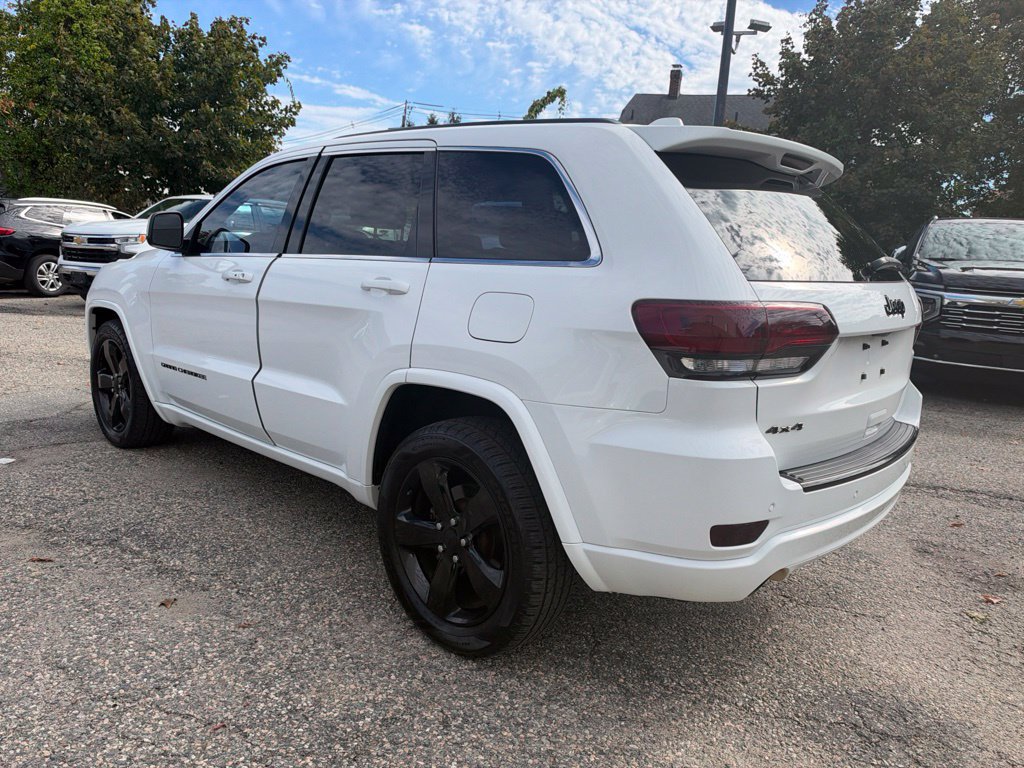 Used 2015 Jeep Grand Cherokee Altitude