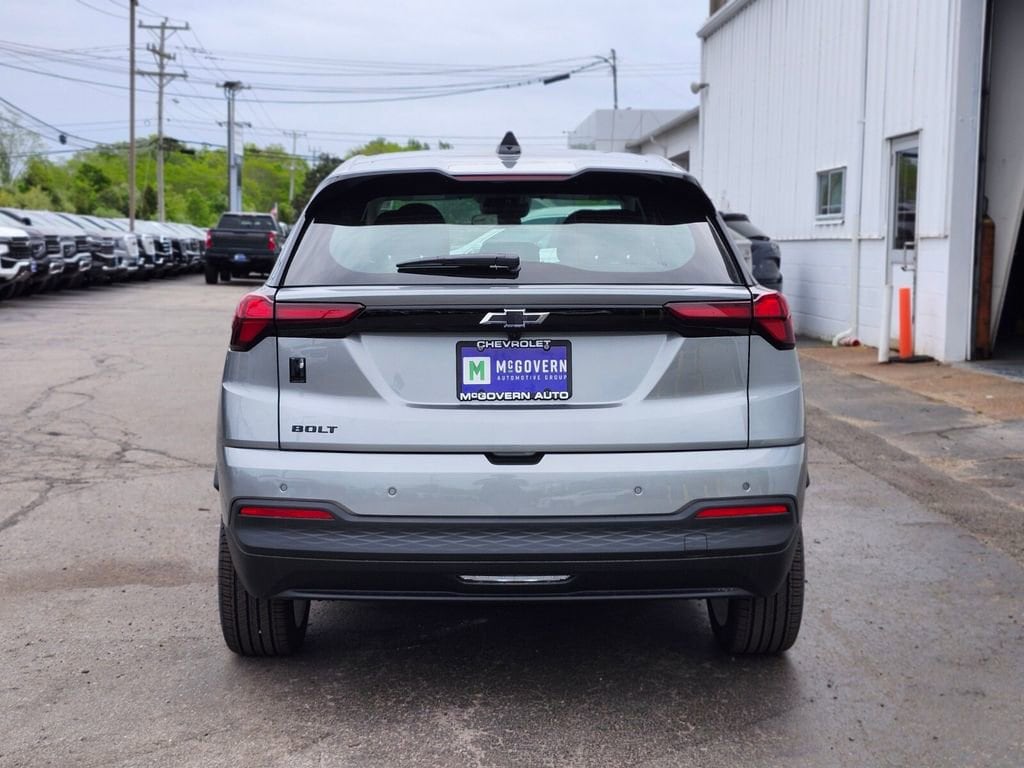 New 2027 Chevrolet Bolt LT SUV