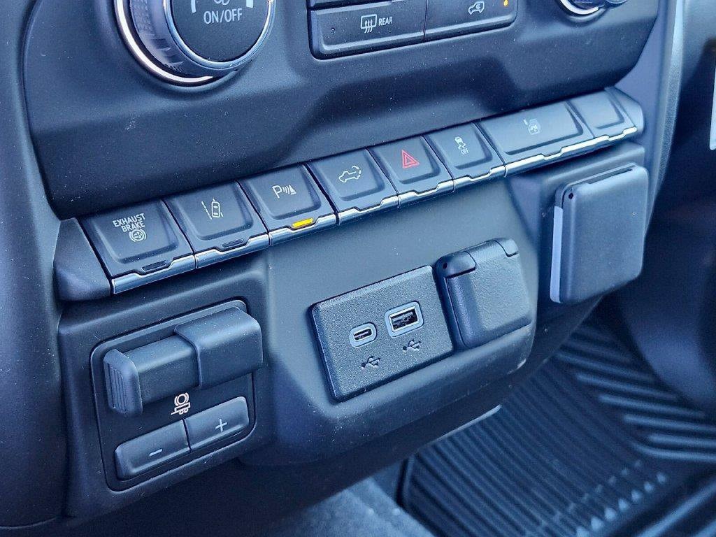 2026 Chevrolet Silverado 2500 HD Custom - Photo 24