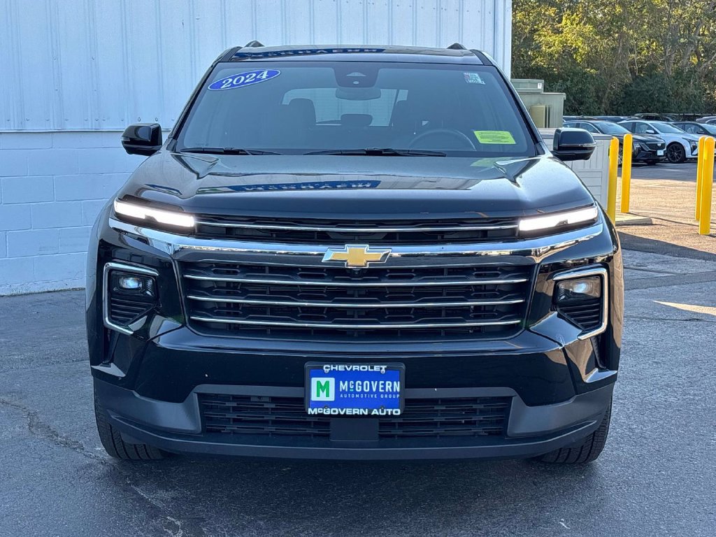 Used 2024 Chevrolet Traverse LT SUV