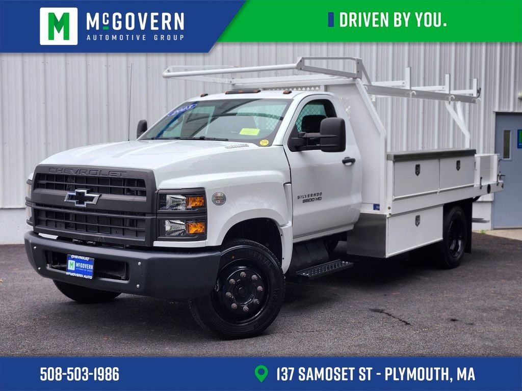 2023 Chevrolet Silverado 4500 Medium Duty Chassis Cab