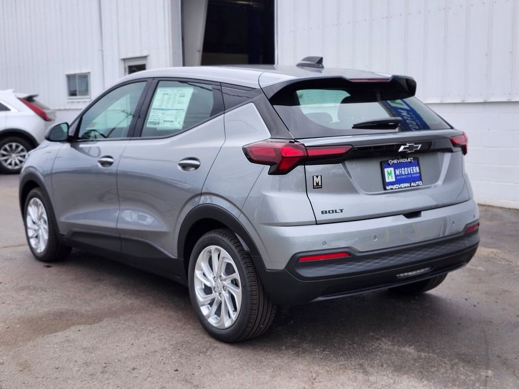 New 2027 Chevrolet Bolt LT SUV