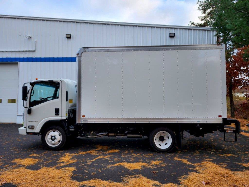 New 2025 Chevrolet Low Cab Forward 5500 XG 1WT Truck