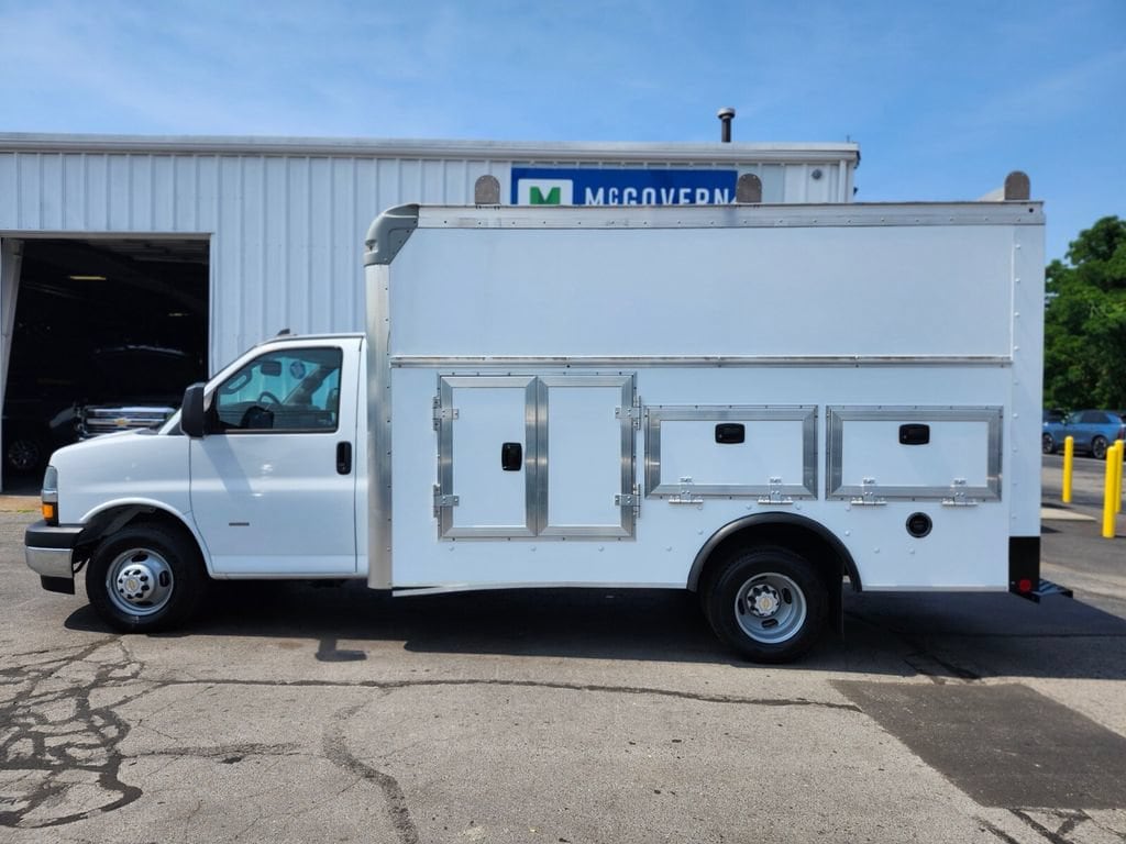 Used 2022 Chevrolet Express Cutaway 3500 NA Cutaway Van